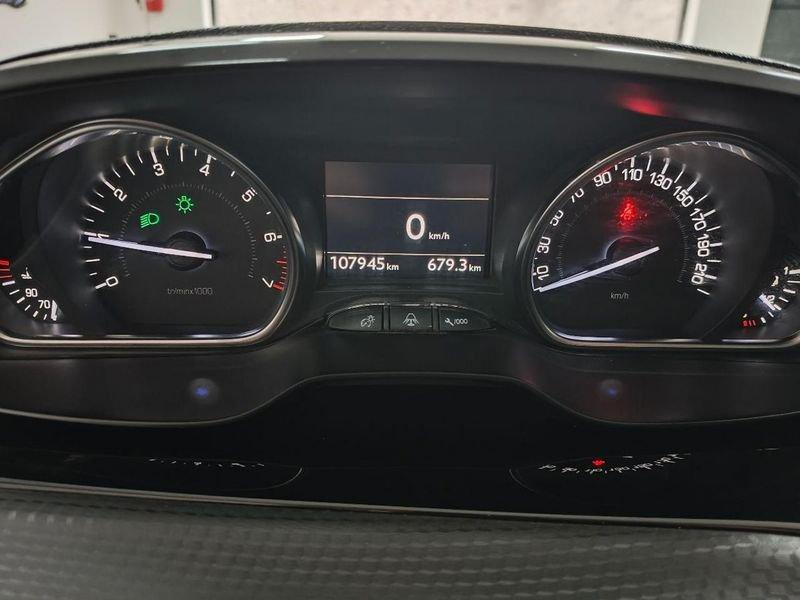 Peugeot 2008 1° serie PureTech 82 Allure + GPL 800€
