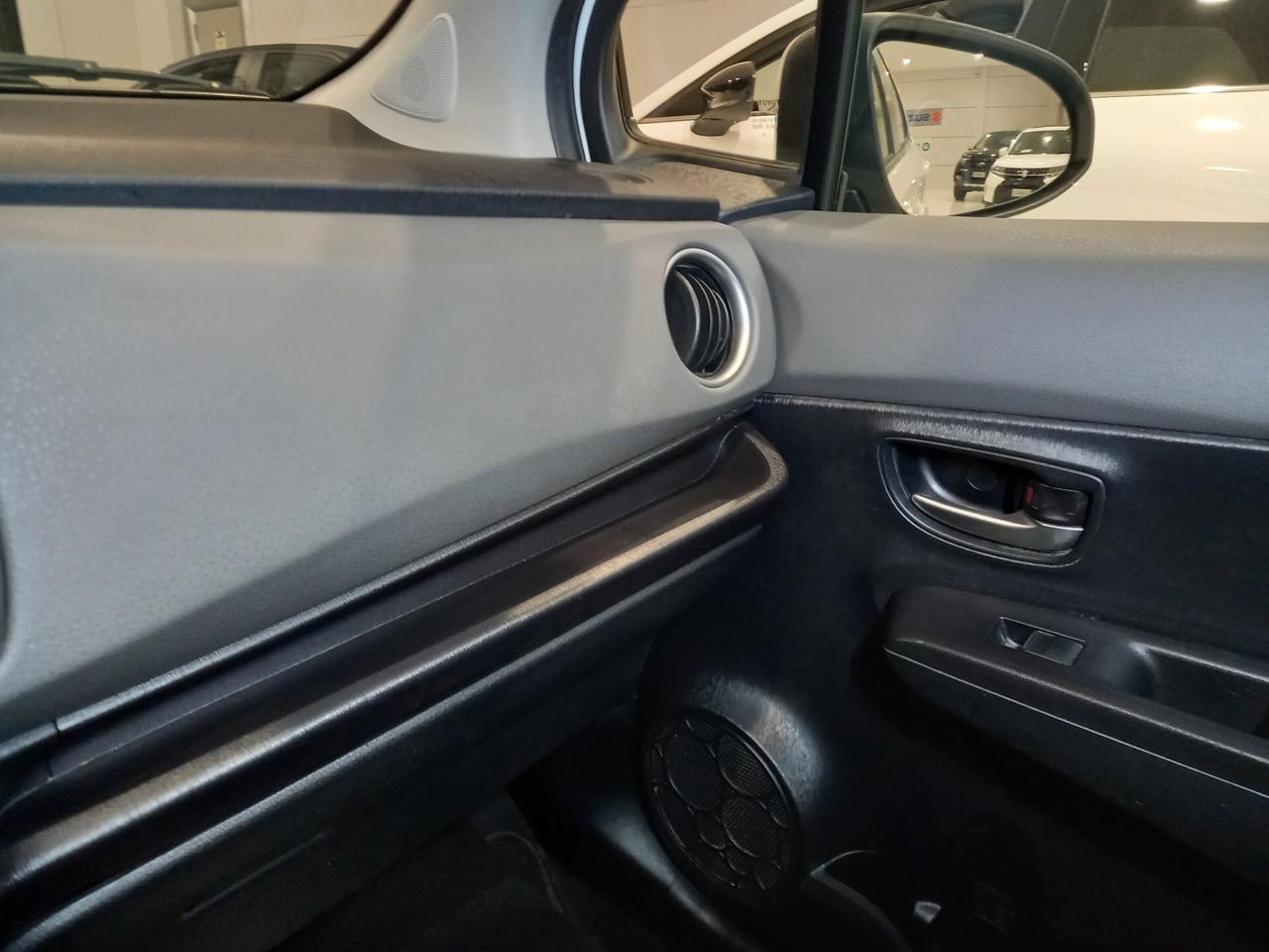 Toyota Yaris 1.0 5 porte Lounge 60.000 Km