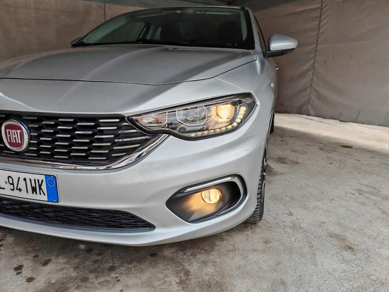 Fiat Tipo 1.6 Mjt S&S 5 porte Lounge