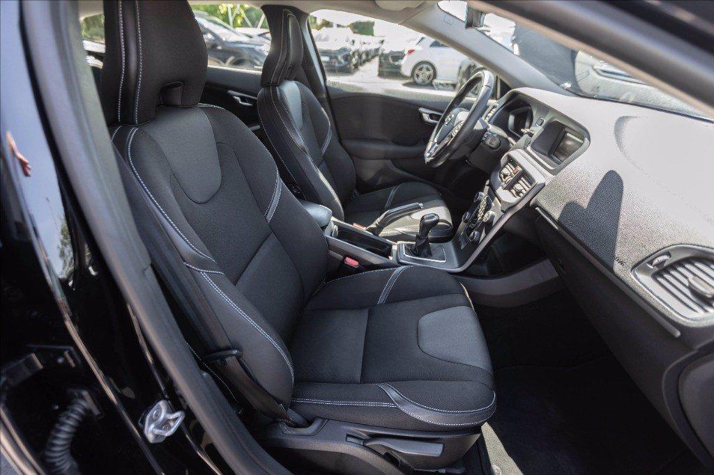 VOLVO V40 2.0 d2 Plus del 2018
