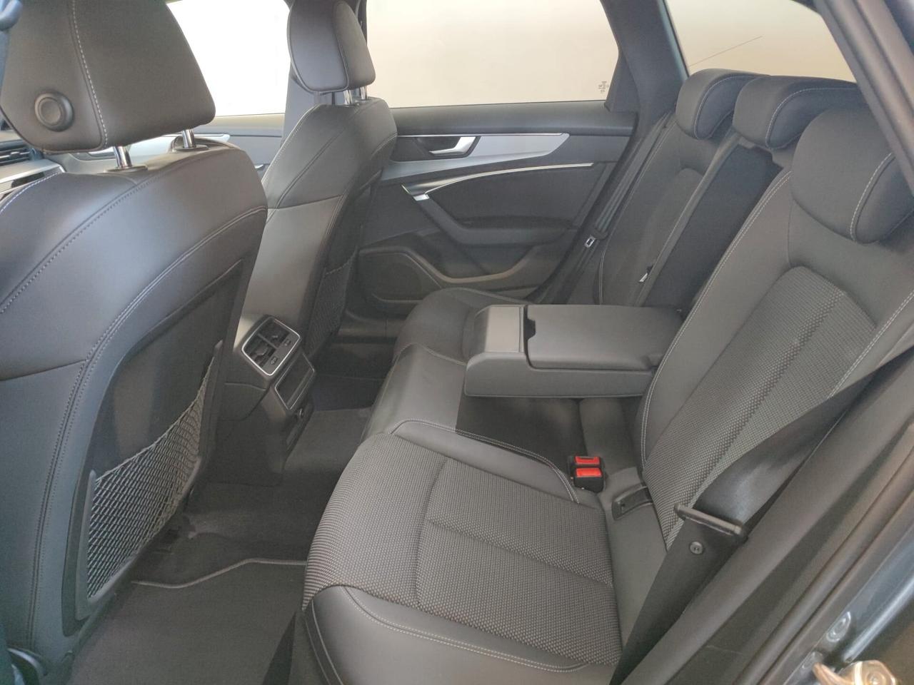 Audi A6 Avant 40 2.0 TDI quattro ultra S tronic line edition