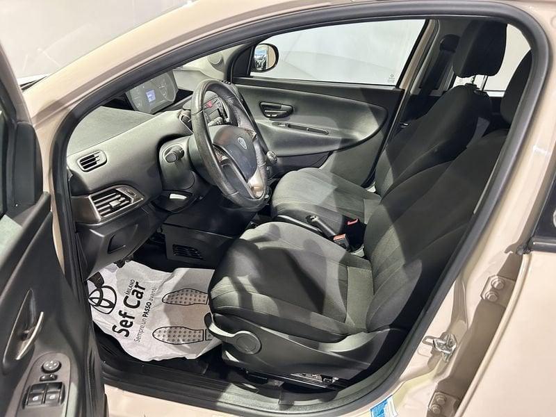 Lancia Ypsilon Ypsilon 1.2 Gold ecochic Gpl 69cv