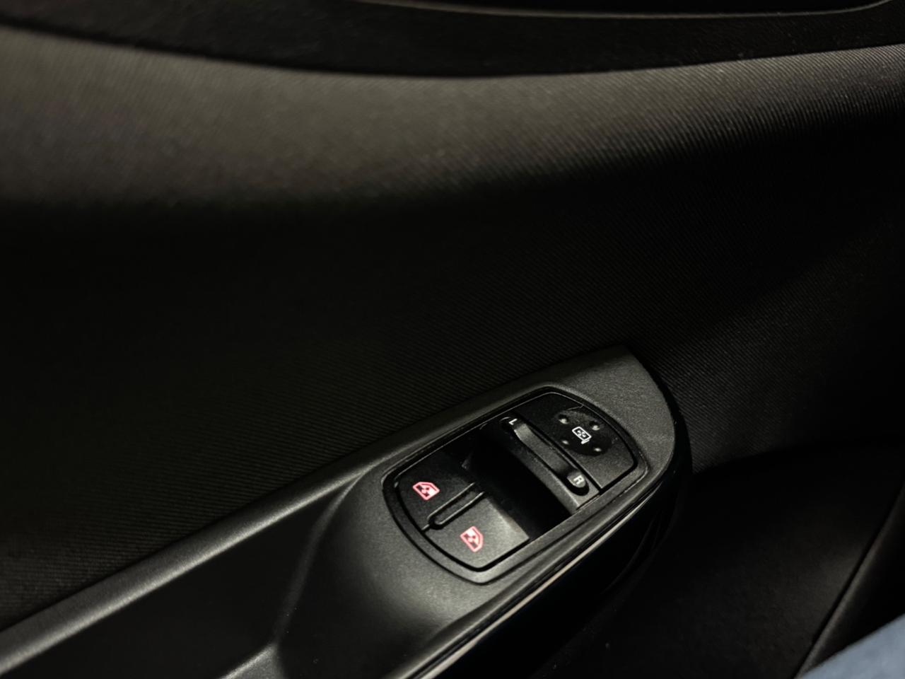 Opel Corsa 1.4 90CV GPL Tech 5p.