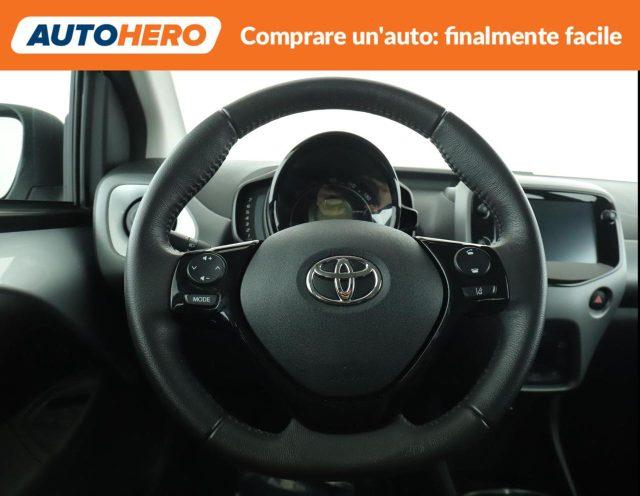 TOYOTA Aygo Connect 1.0 VVT-i 72 CV 5 porte x-play MMT