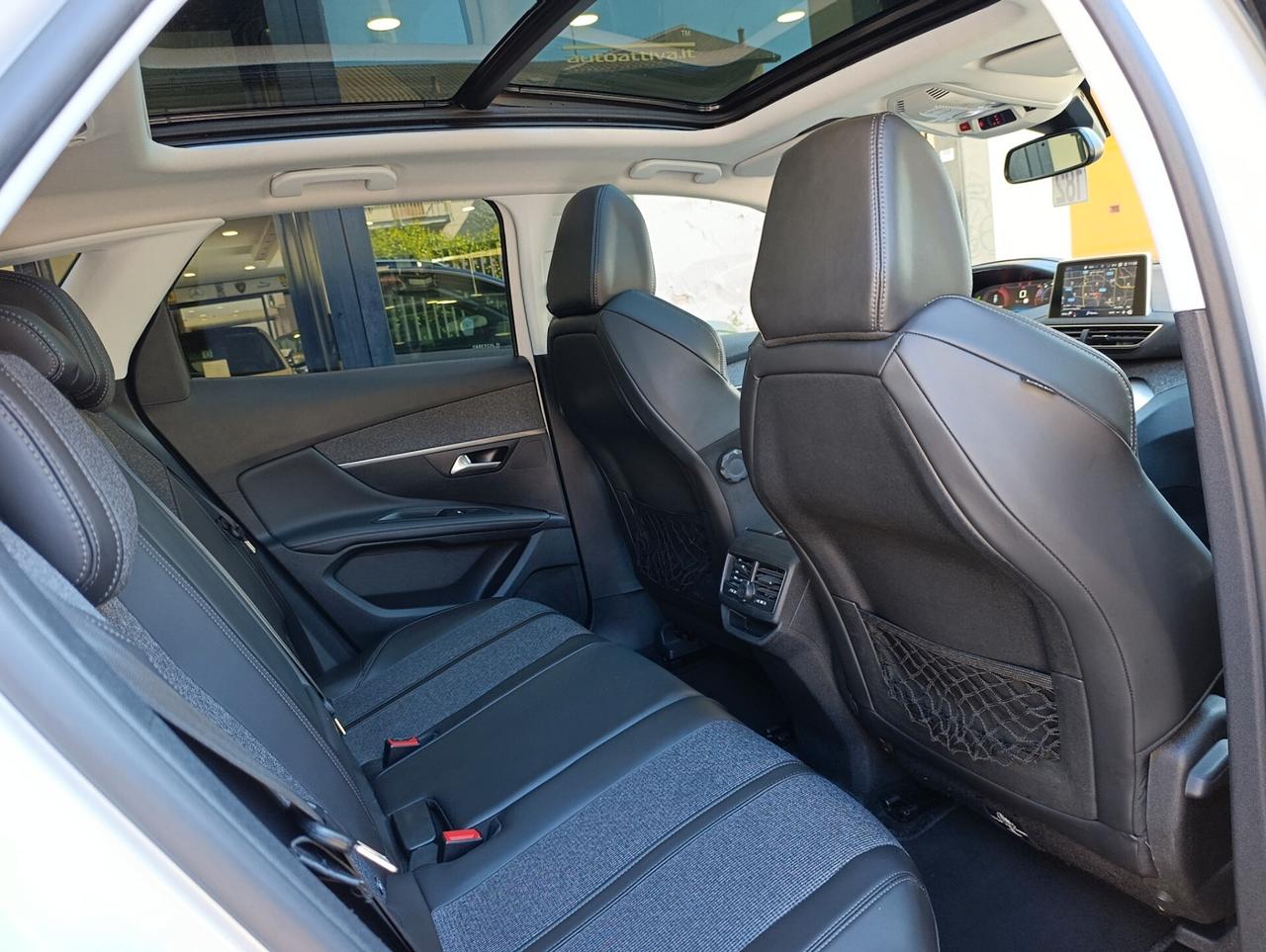 Peugeot 3008 PureTech Turbo 130 S&S Allure