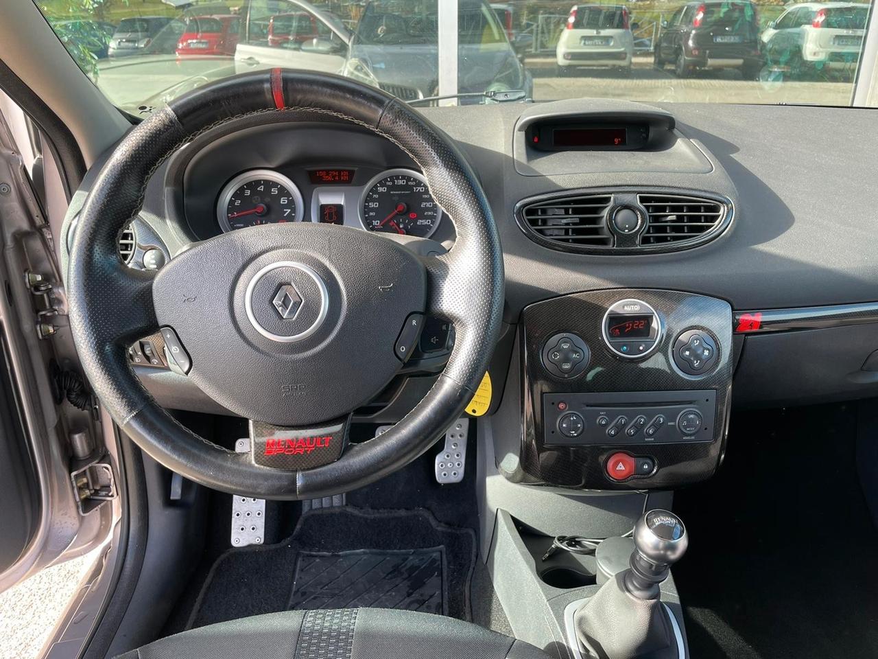 Renault Clio 2.0 16V 200CV 3 porte RS