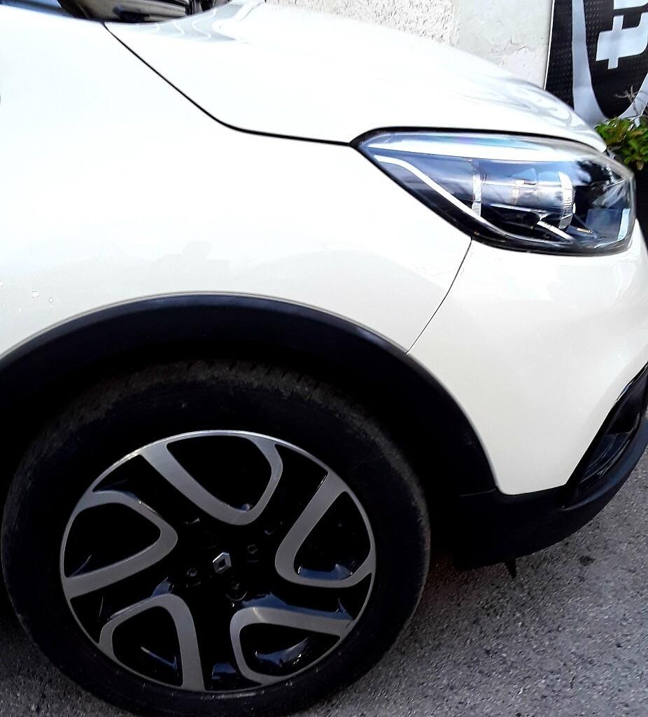 RENAULT CAPTUR 1.5 DCI R Line