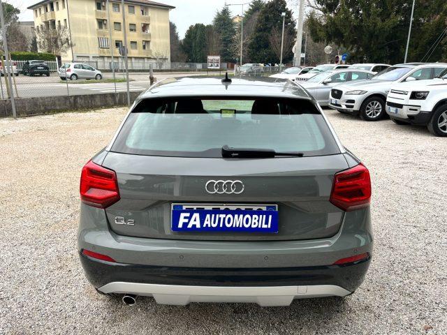 AUDI Q2 30 TDI S tronic Identity Black