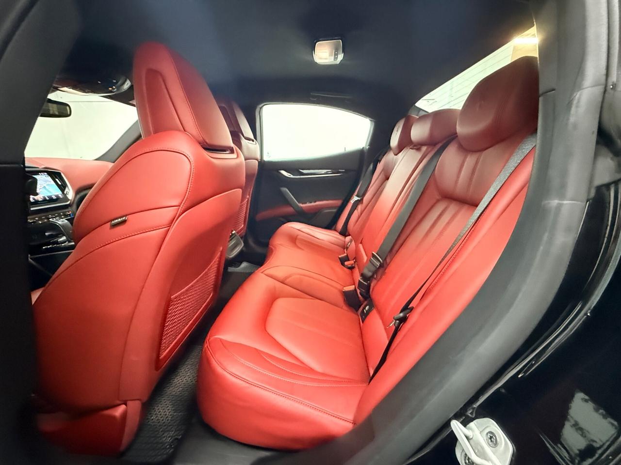 Maserati Ghibli 3.0 V6 D 250CV Gransport MY21 10/2020 EURO 6D TEMP