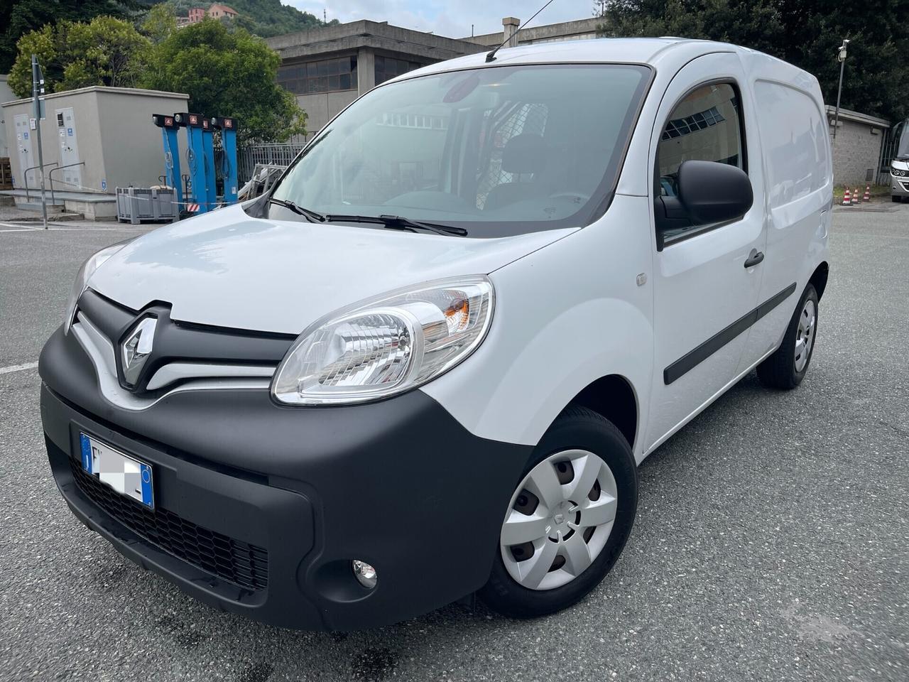 Renault Kangoo 1.5 dCi 90CV - NEOPATENTATI