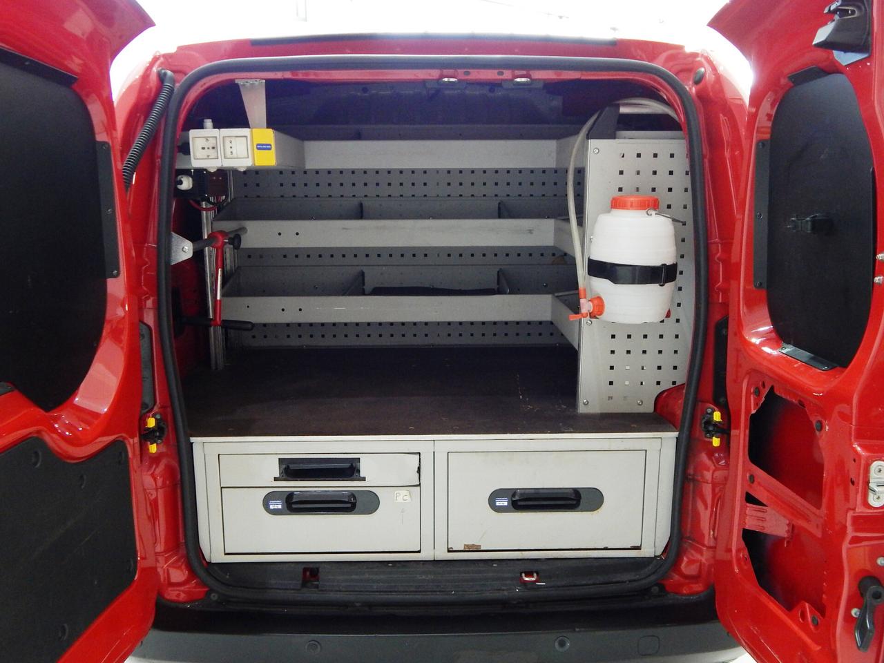 Fiat Fiorino 1.3 MJT 95CV Cargo Adventure Van