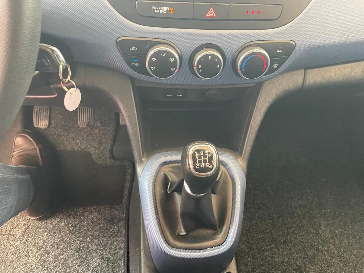 Hyundai i10 1.0 MPI Sound Edition