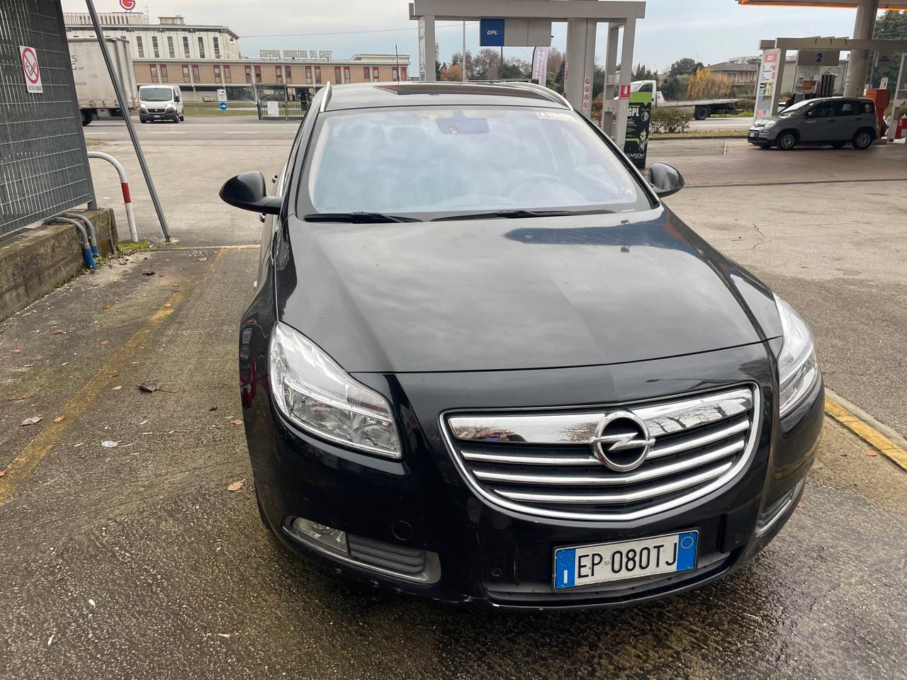Opel Insignia 2.0 CDTI Start&Stop Sports Tourer Cosmo Navi Fleet