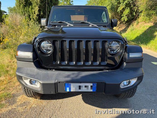 JEEP Wrangler Sahara Soft-Hard Top