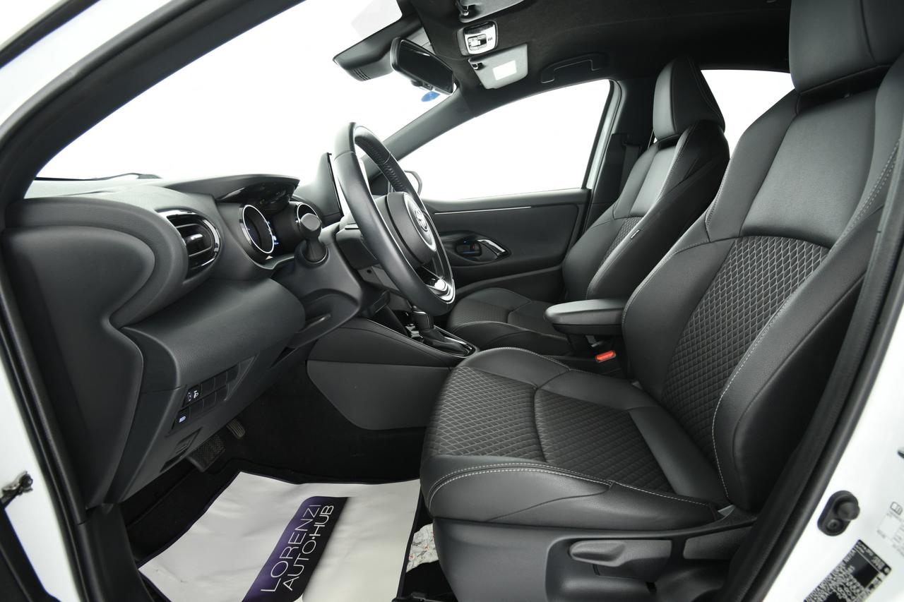 TOYOTA Yaris 1.5h Style CAMERA+ACC+APP CONNECT+NEOPATENTATI