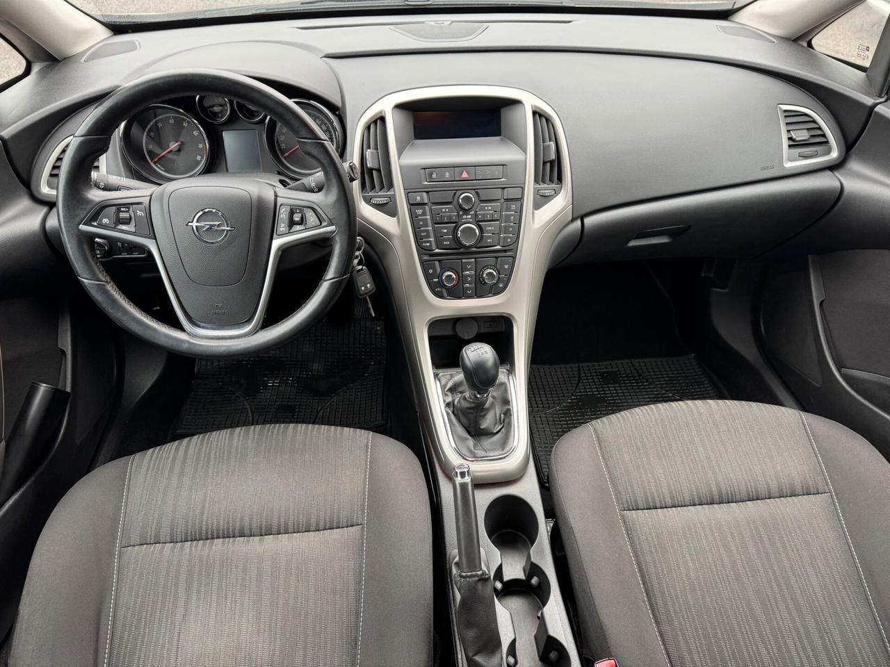 Opel Astra 1.4 Turbo 140CV 5 porte Cosmo