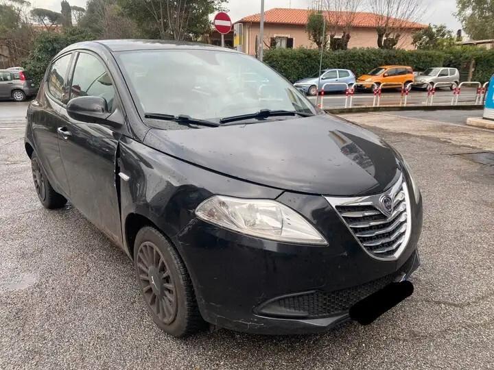 Lancia Ypsilon 1.3 MJT 16V Elefantino