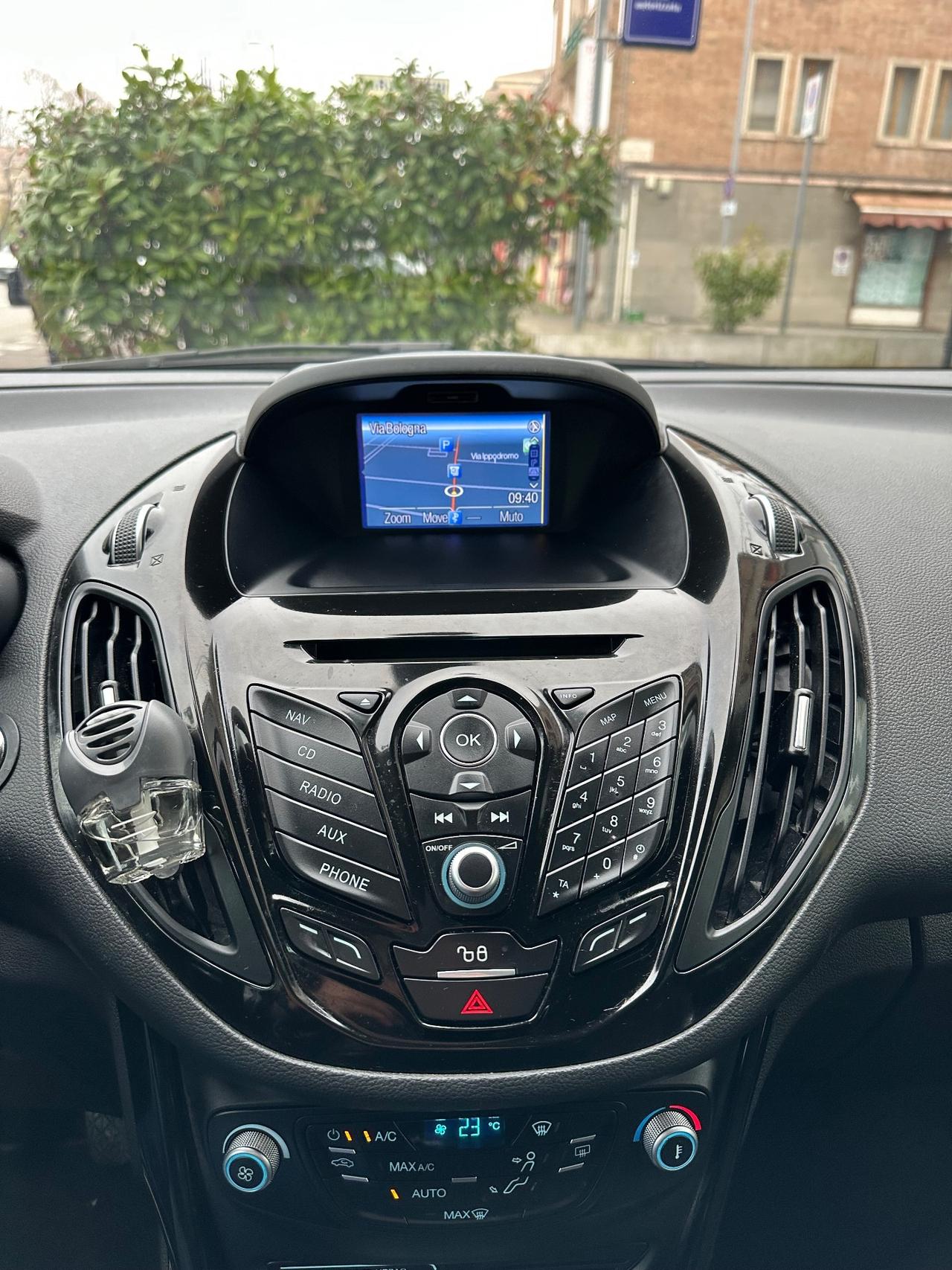 Ford B-Max 1.5 TDCi 75 CV Business Titanium