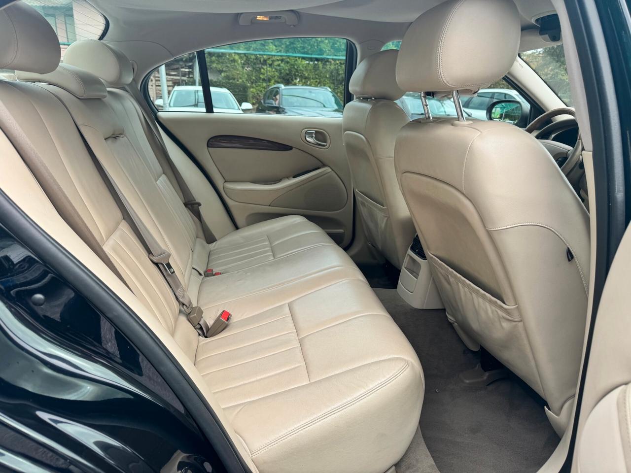 Jaguar S-Type (X202) 2.5 V6 24V cat Executive