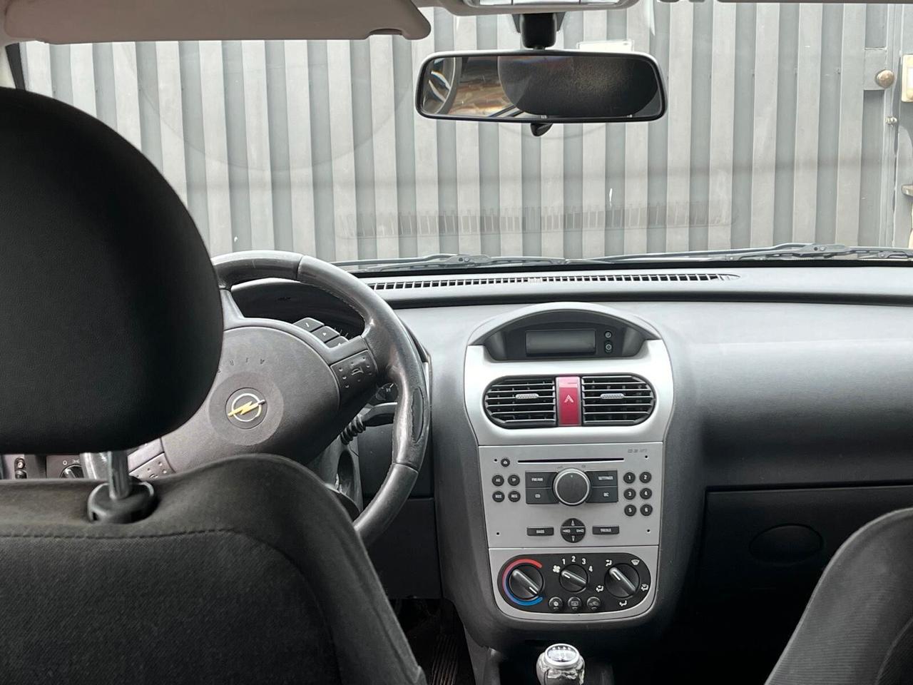 Opel Corsa 1.2i 16V cat 5 porte Sport adatta neopatentati