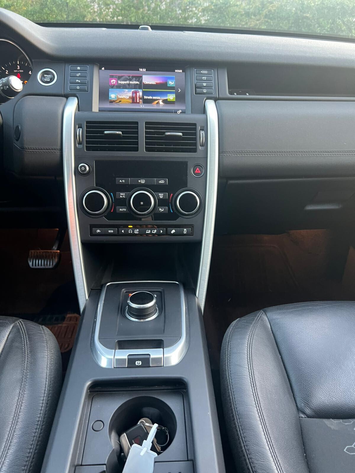 Land Rover Discovery Sport 2.0 TD4 150 CV HSE GANCIO TRAINO