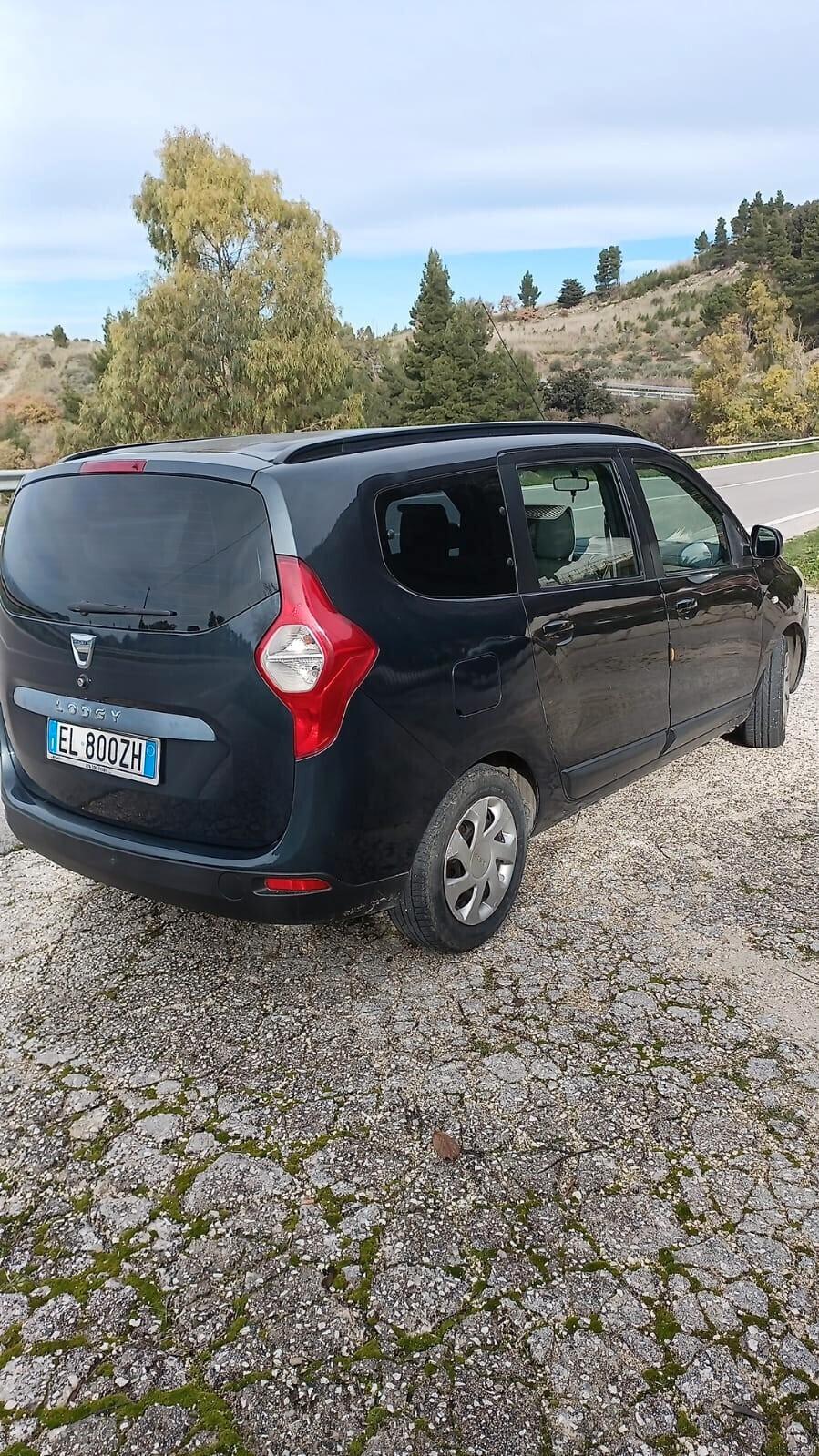 Dacia Lodgy 1.5 dCi 110CV 7 posti Lauréate - 2013