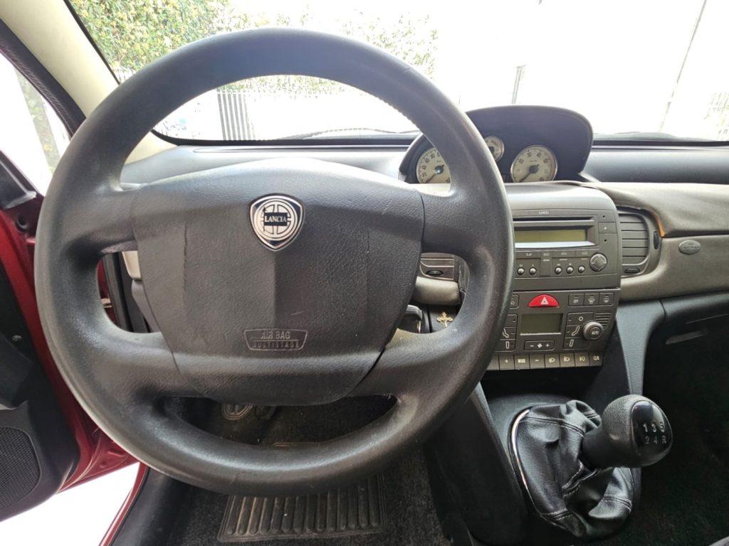 Lancia Ypsilon 1.3 Multijet 16V Argento