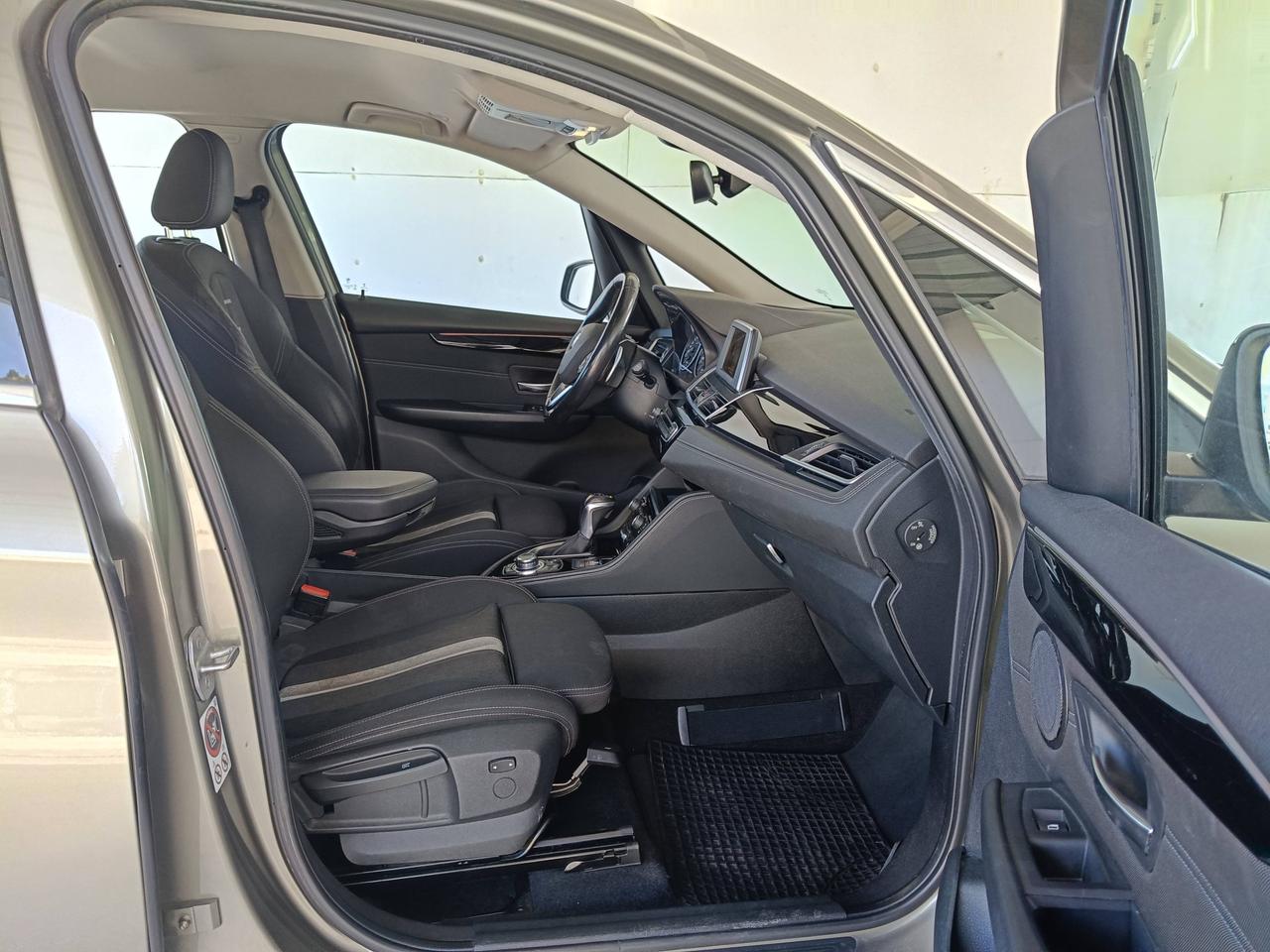 BMW Serie 2 F45 2014 Active Tourer - 218d Active Tourer Sport auto