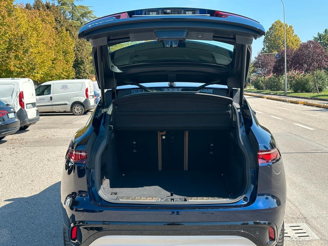 Jaguar F-Pace AUTOCARRO 5 POSTI 2.0d i4 mhev awd 163cv auto