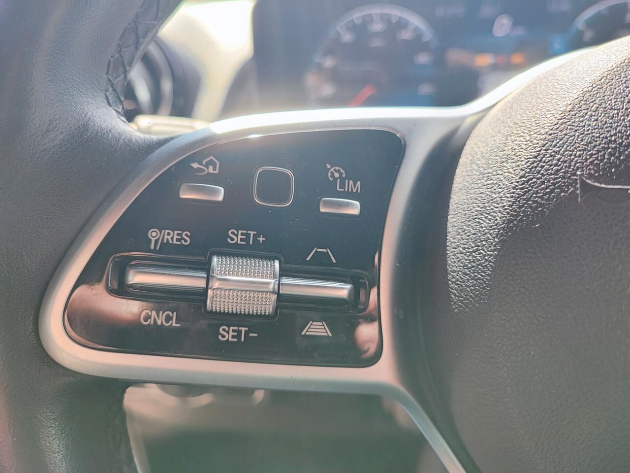 Mercedes-benz GLB 200 d Automatic Executive