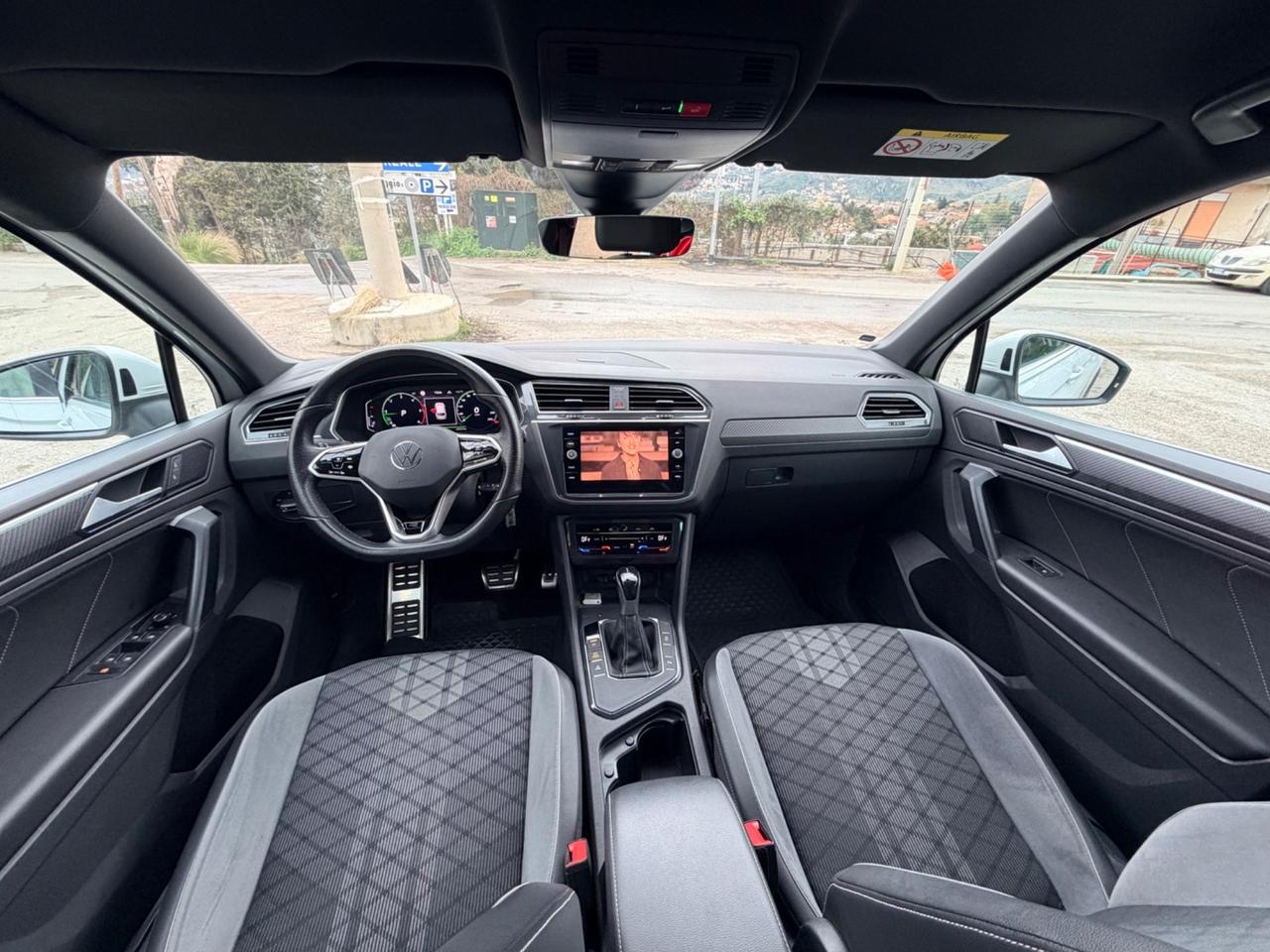 Volkswagen Tiguan 2.0 TDI 150 CV DSG R-Line Plus