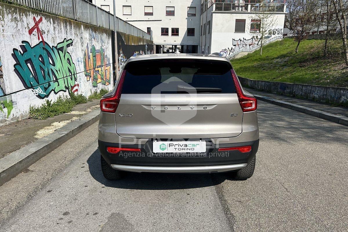 VOLVO XC40 B3 automatico Core