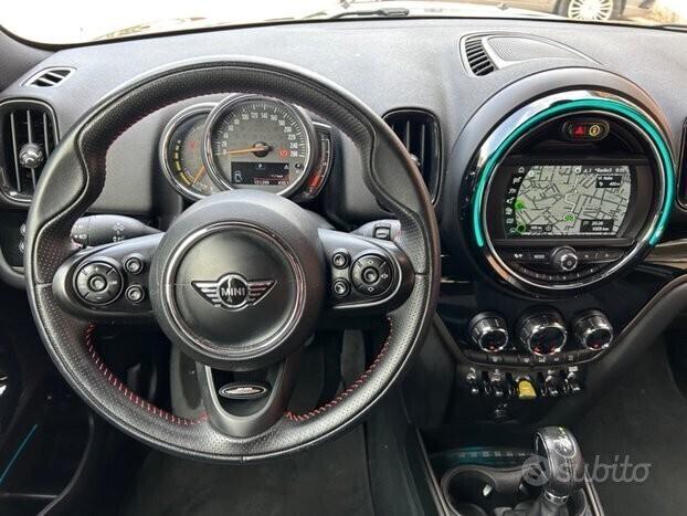 Mini Cooper S Countryman se all4 ibrida plug in 22