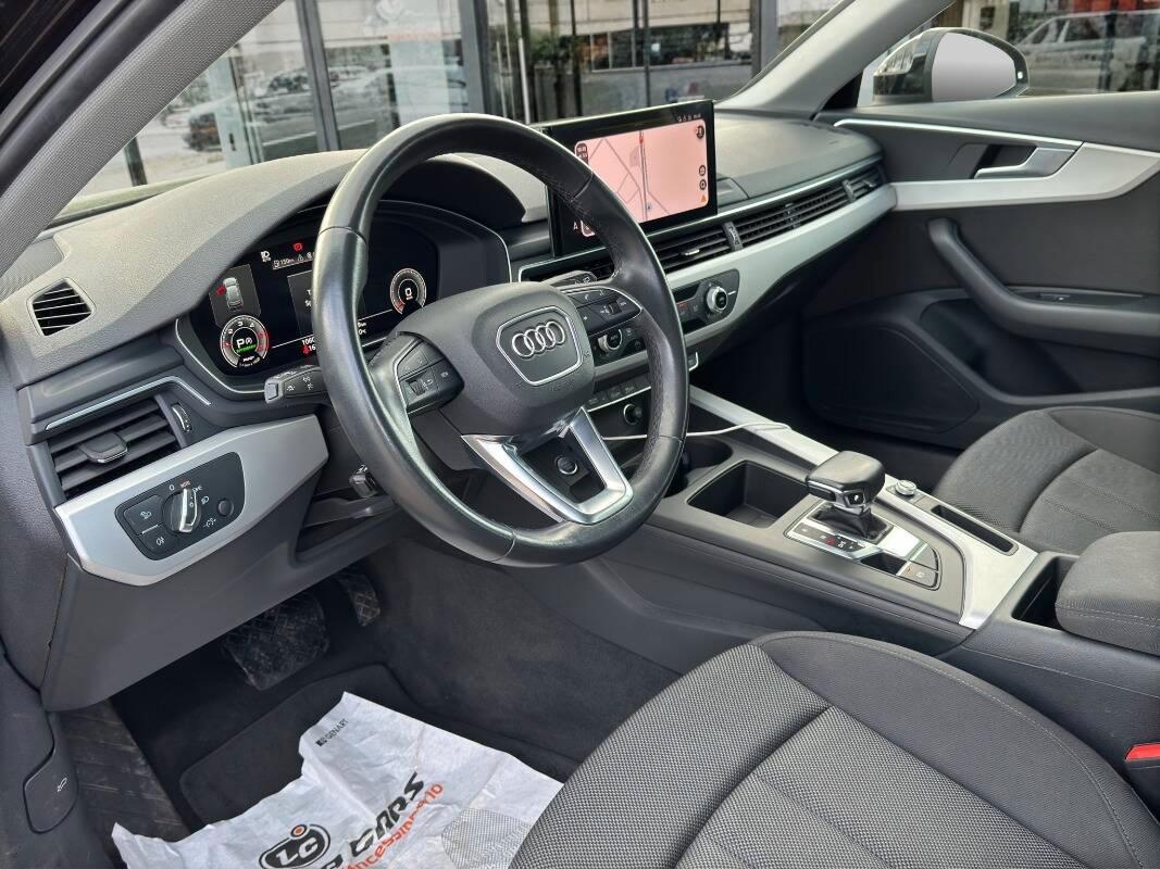 Audi A4 Avant 2.0 tdi mhev Business 136cv s-tronic con Carplay