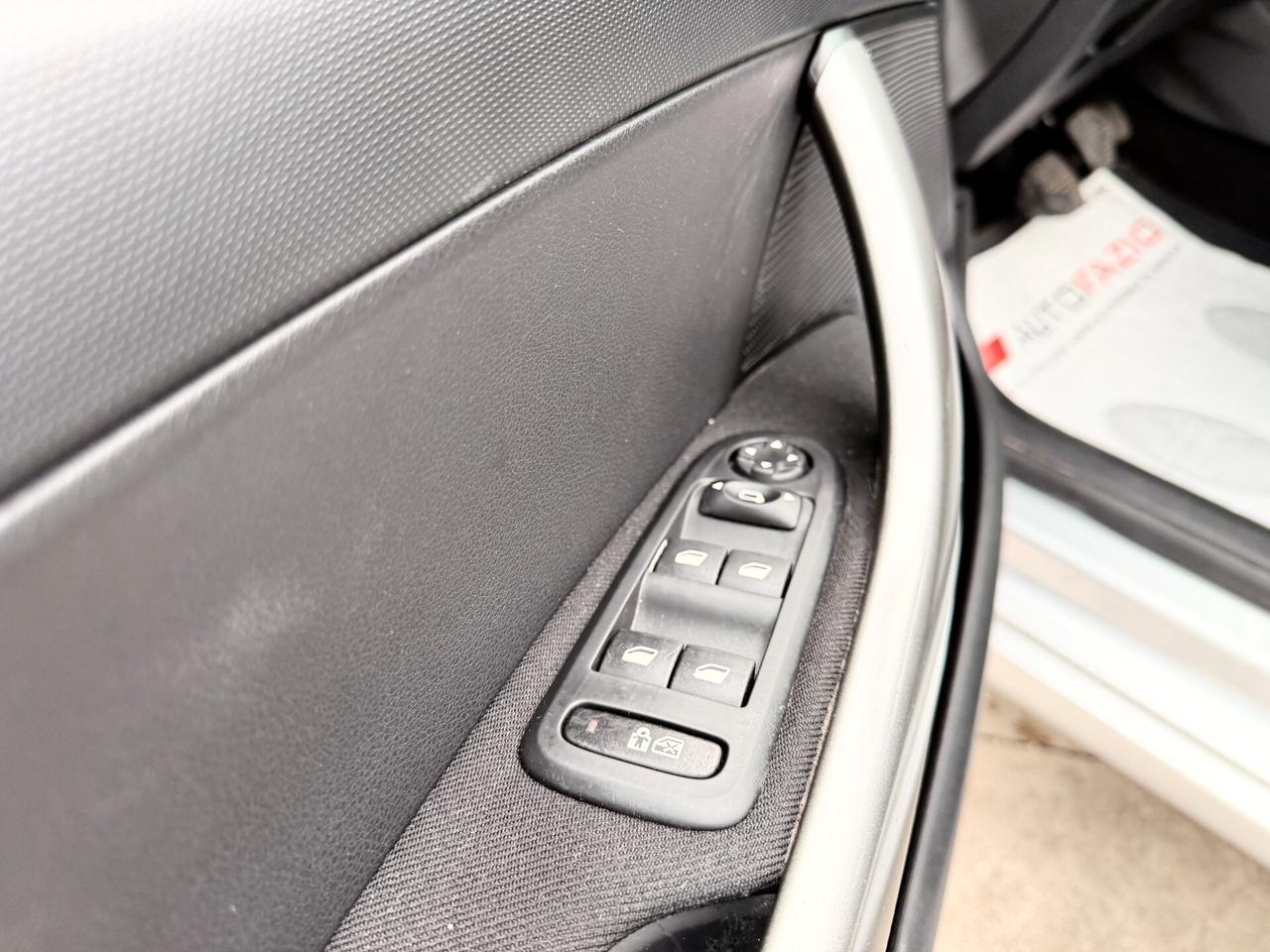 Peugeot 308 1.6 8V e-HDi 112CV Stop&Start 5p. Allure