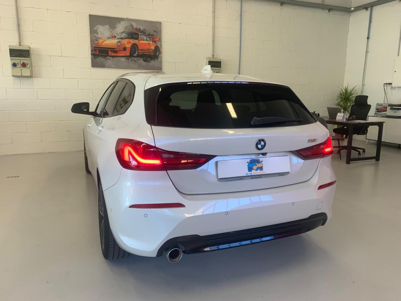 Bmw 118i 5p. Sport auto