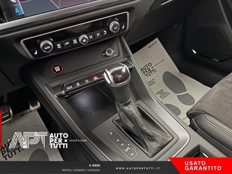 Audi Q3 Q3 Sportback RS 2.5 quattro s-tronic