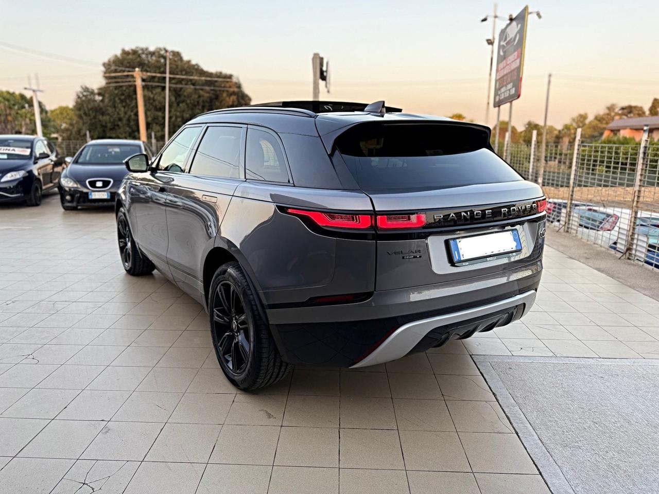 Land Rover Range Velar 2.0D I4 240 CV R-Dynamic HSE
