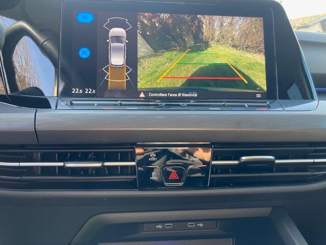 Volkswagen Golf serie 8 motore 2.0 TDI 116 cv cambio DSG allestimento STYLE