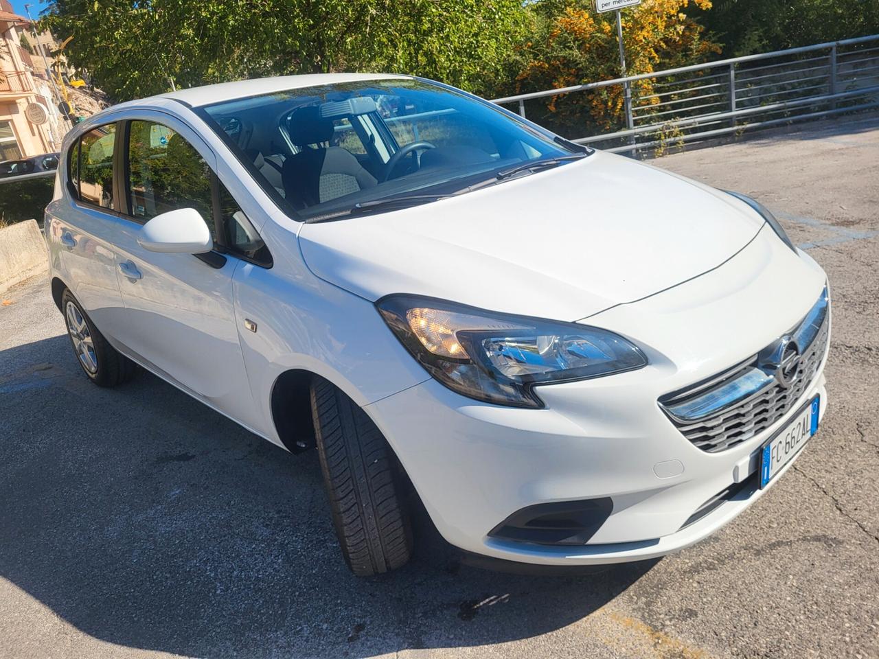OPEL CORSA 1,4 GPL-UNICA PROPR-3 REVISIONI-EURO 6
