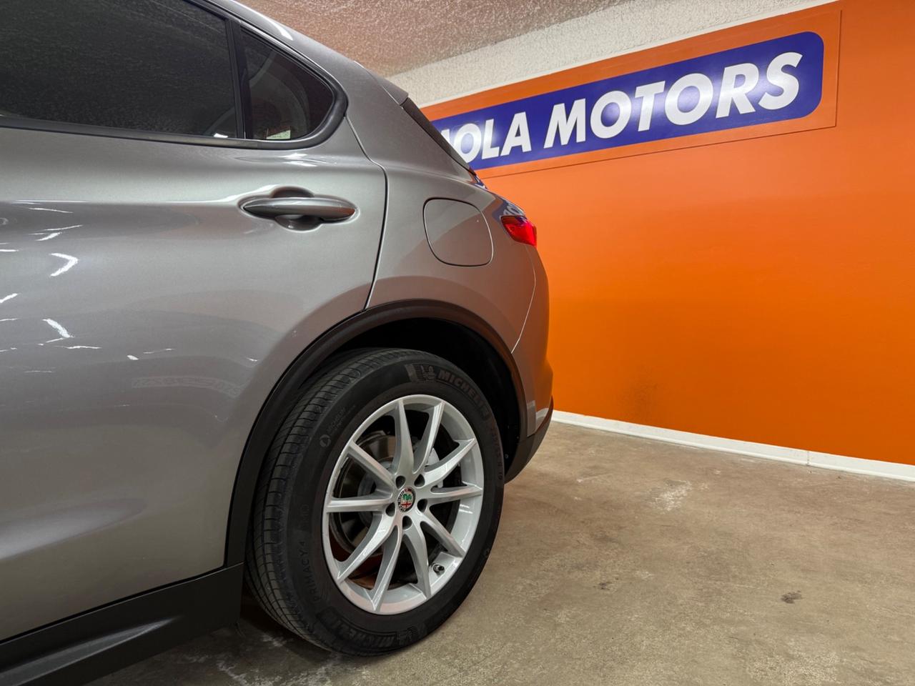 Alfa Romeo Stelvio 2.2 Turbodiesel 160 CV AT8 RWD Business