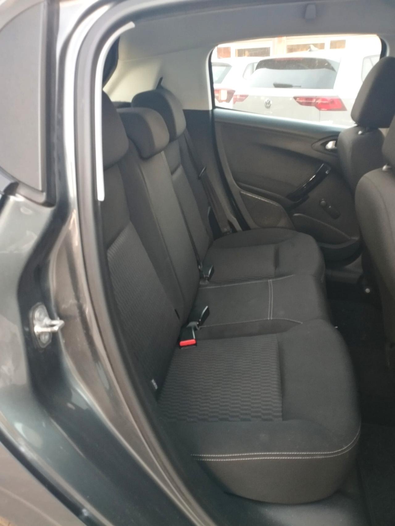 Peugeot 208 BlueHDi 75 5 porte Active