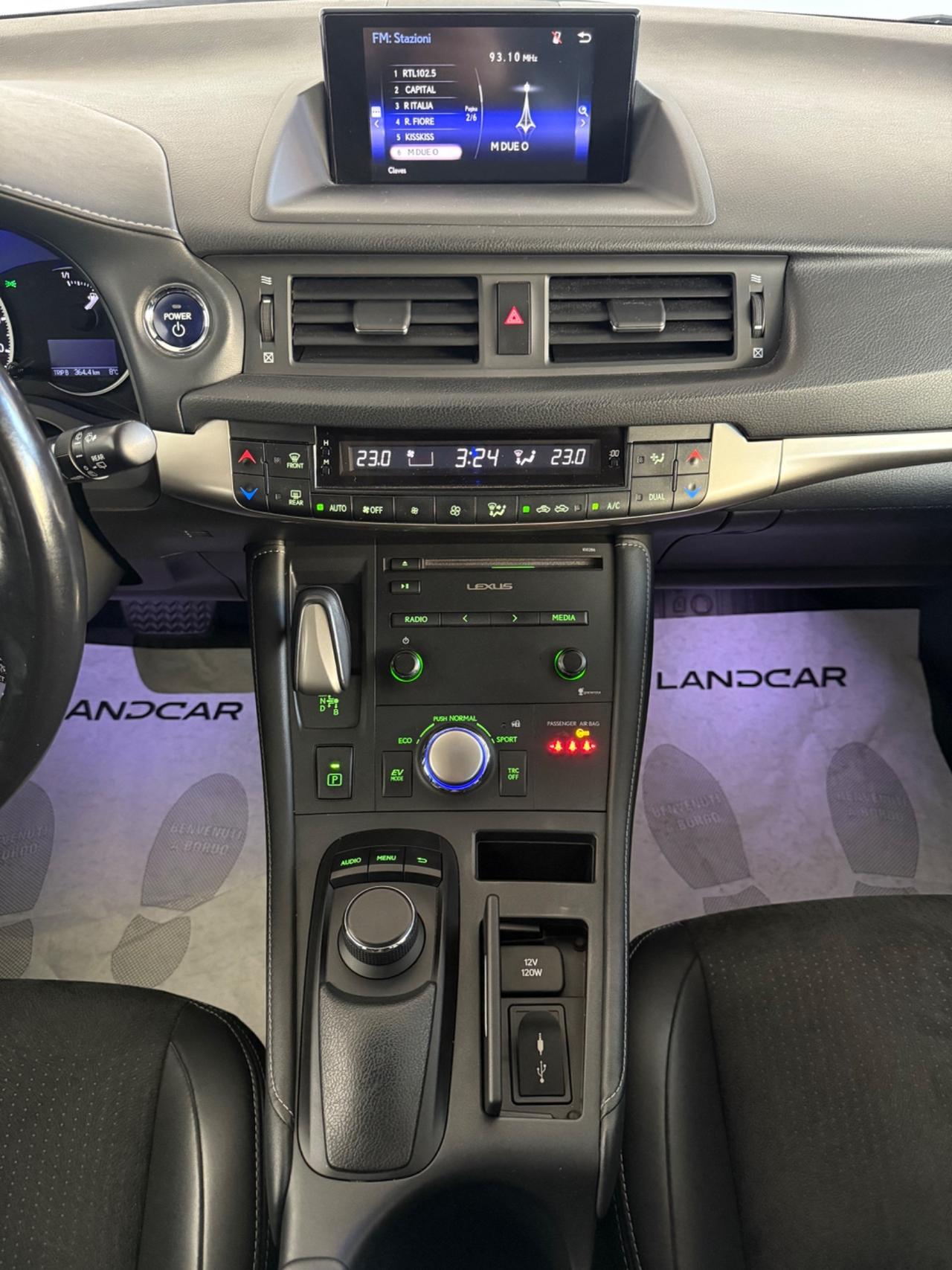 Lexus CT 200h Hybrid Black Style