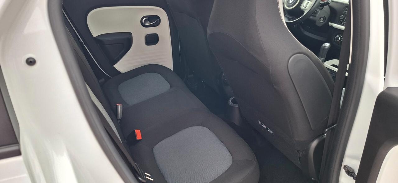 Renault Twingo 1.0 Limited PREZZO REALE SENZA OBBLIGO DI FINANZIAMENTI GAR.12 MESI