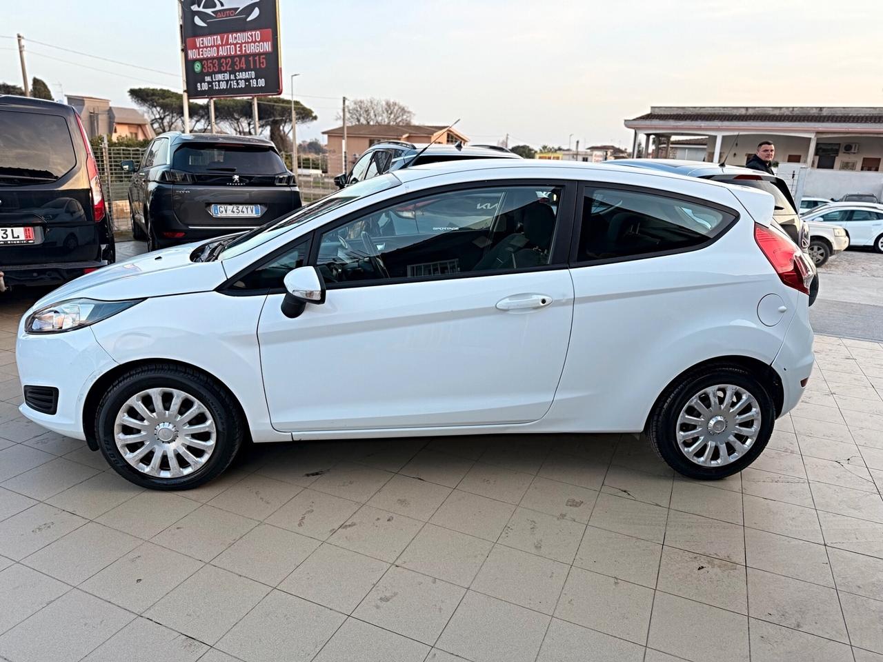 Ford Fiesta 1.5 TDCi 75CV 5 porte Titanium