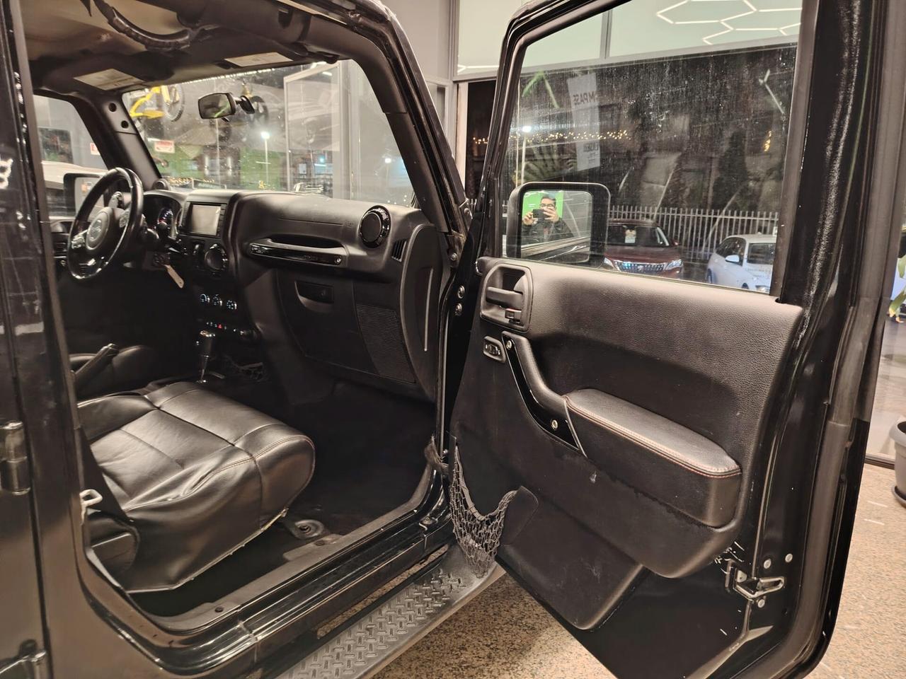 Jeep Wrangler AUTOCARRO Unlimited 2.8 CRD DPF Sahara Auto