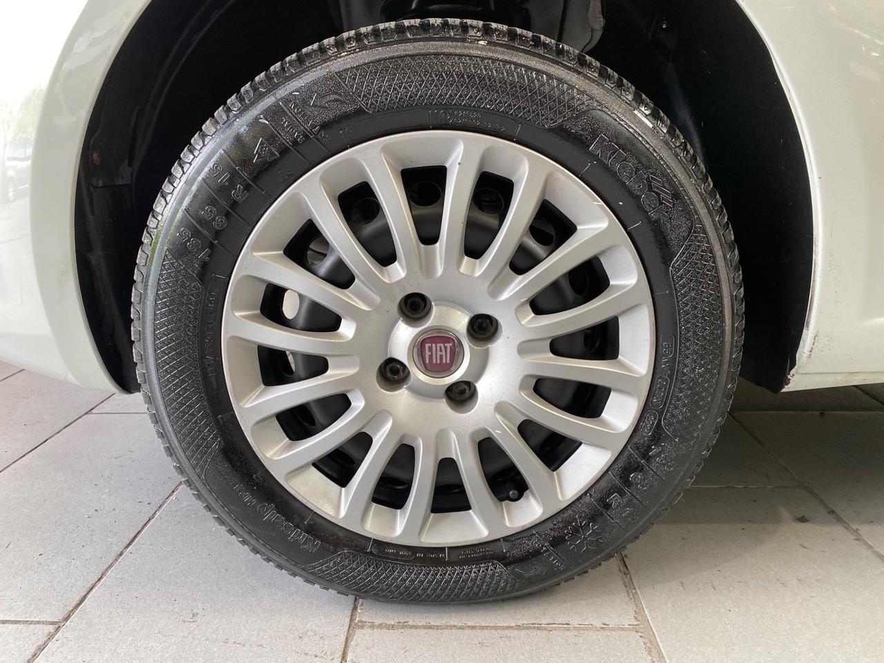 Fiat Punto 1.4 8V 5 porte Natural Power Street