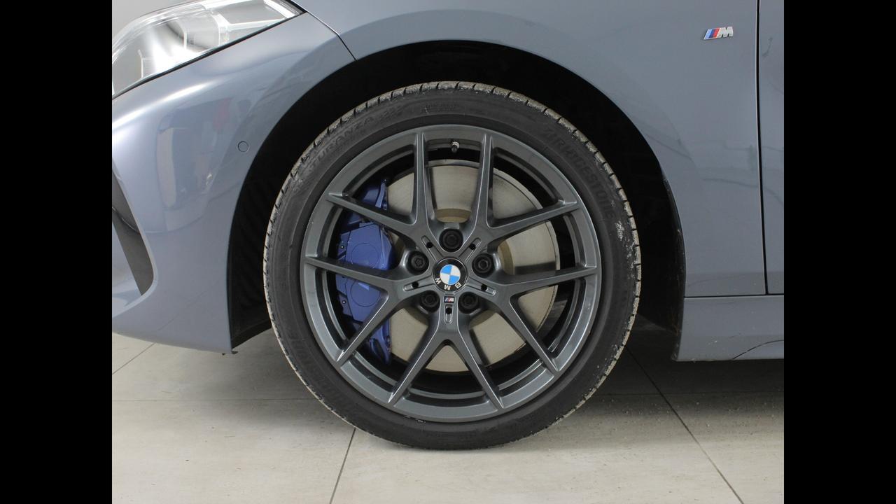 BMW Serie 1 F40 - 118d Sport auto