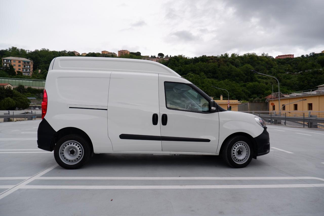 Fiat Doblo Doblò 1.6 MJT 105CV S&S PL-TA Cargo Maxi XL Business