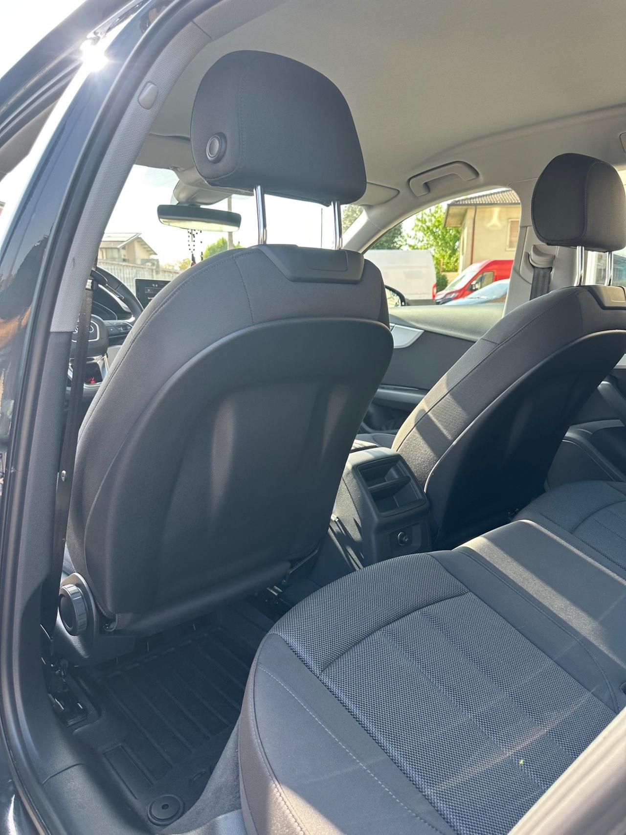 Audi A4 Avant 35 TDI/163 CV S tronic Business Advanced